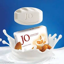 Jo Almond & Cream Caressing Soap - Buy 4 Get 1 Free  (5 × 100 g)